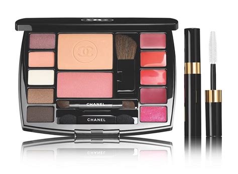 chanel cruise collection makeup|chanel travel makeup palette.